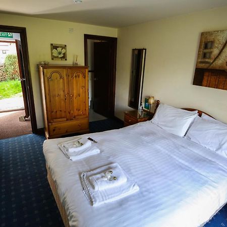 Bradwell  Oyo Ye Olde Bowling Green Inn (Adults Only) מראה חיצוני תמונה