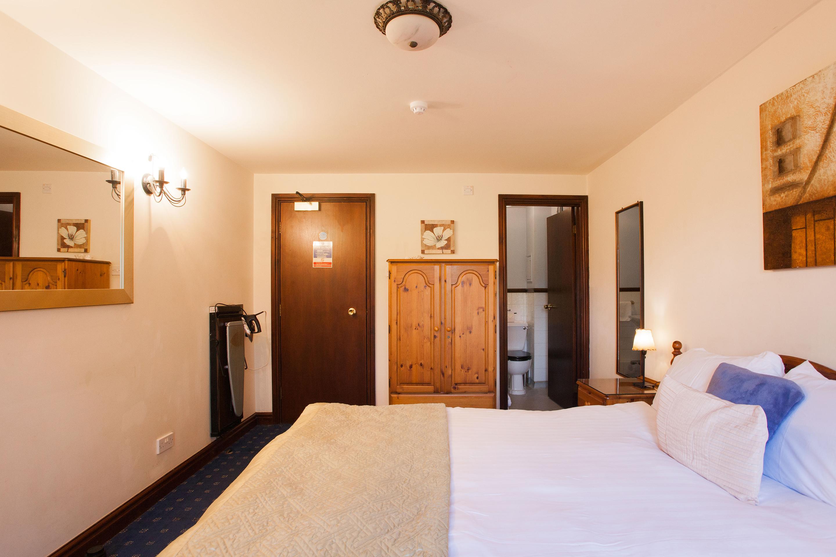 Bradwell  Oyo Ye Olde Bowling Green Inn (Adults Only) מראה חיצוני תמונה
